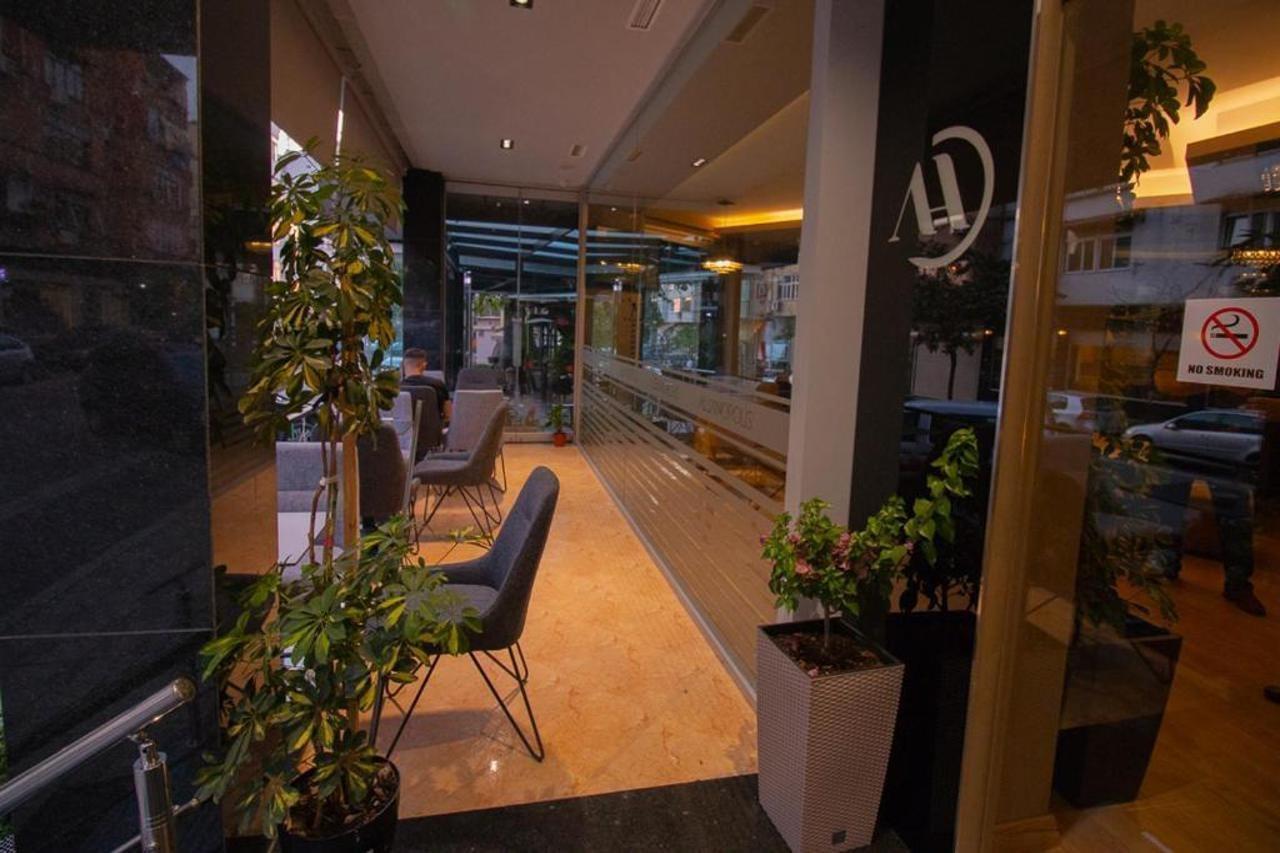 Albanopolis Hotel Тирана Екстер'єр фото